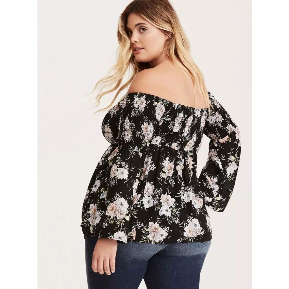 Torrid Challis Smocked Off-Shoulder Blouse Babydoll Top Black Floral Size 3X - Picture 4 of 9